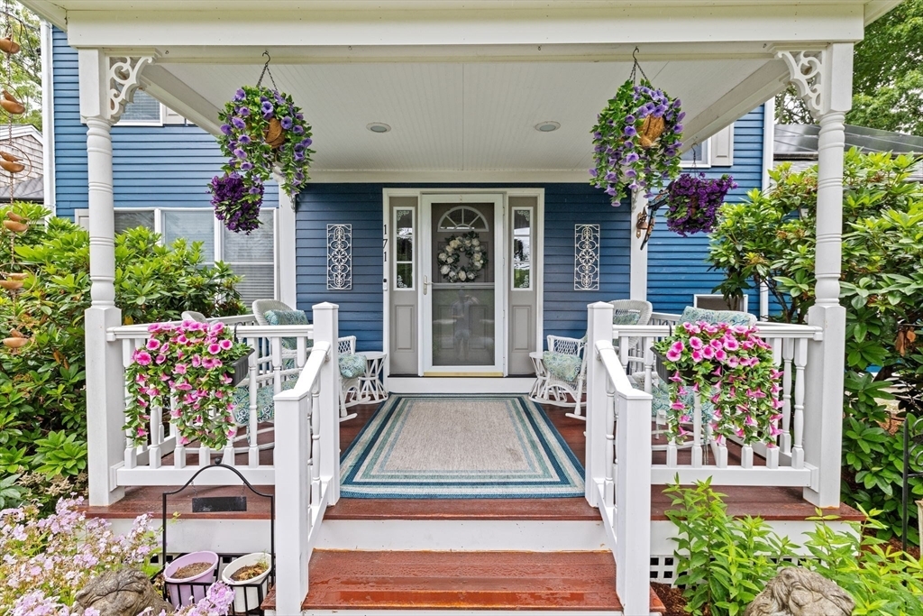 Property Photo:  171 Puritan Road  MA 02532 