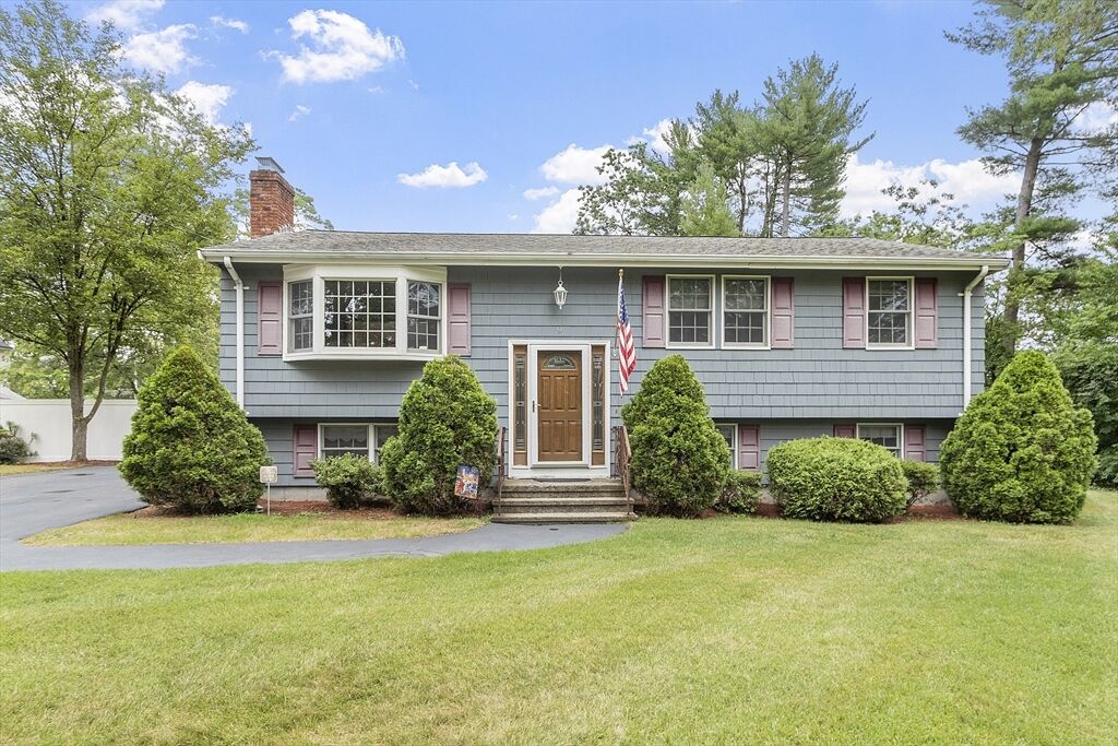 Property Photo:  9 Donald Road  MA 01821 