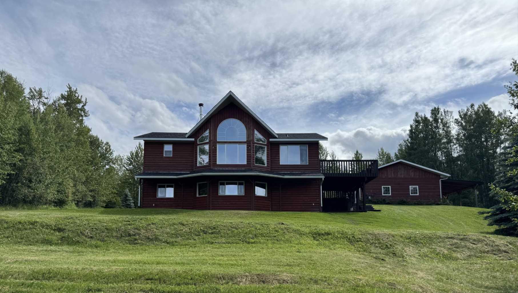 Property Photo: 592056 Range Road 121 16 AB T7S 1P2