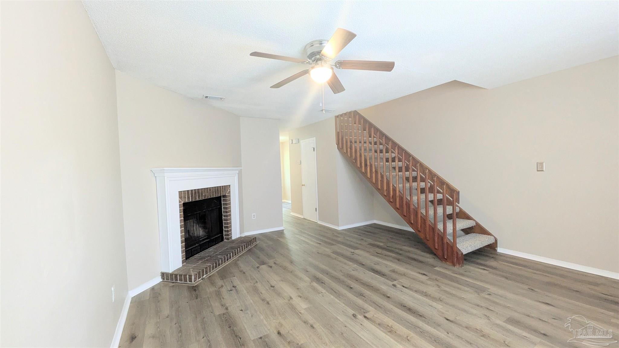 Property Photo:  6435 Lanier Dr  FL 32514 