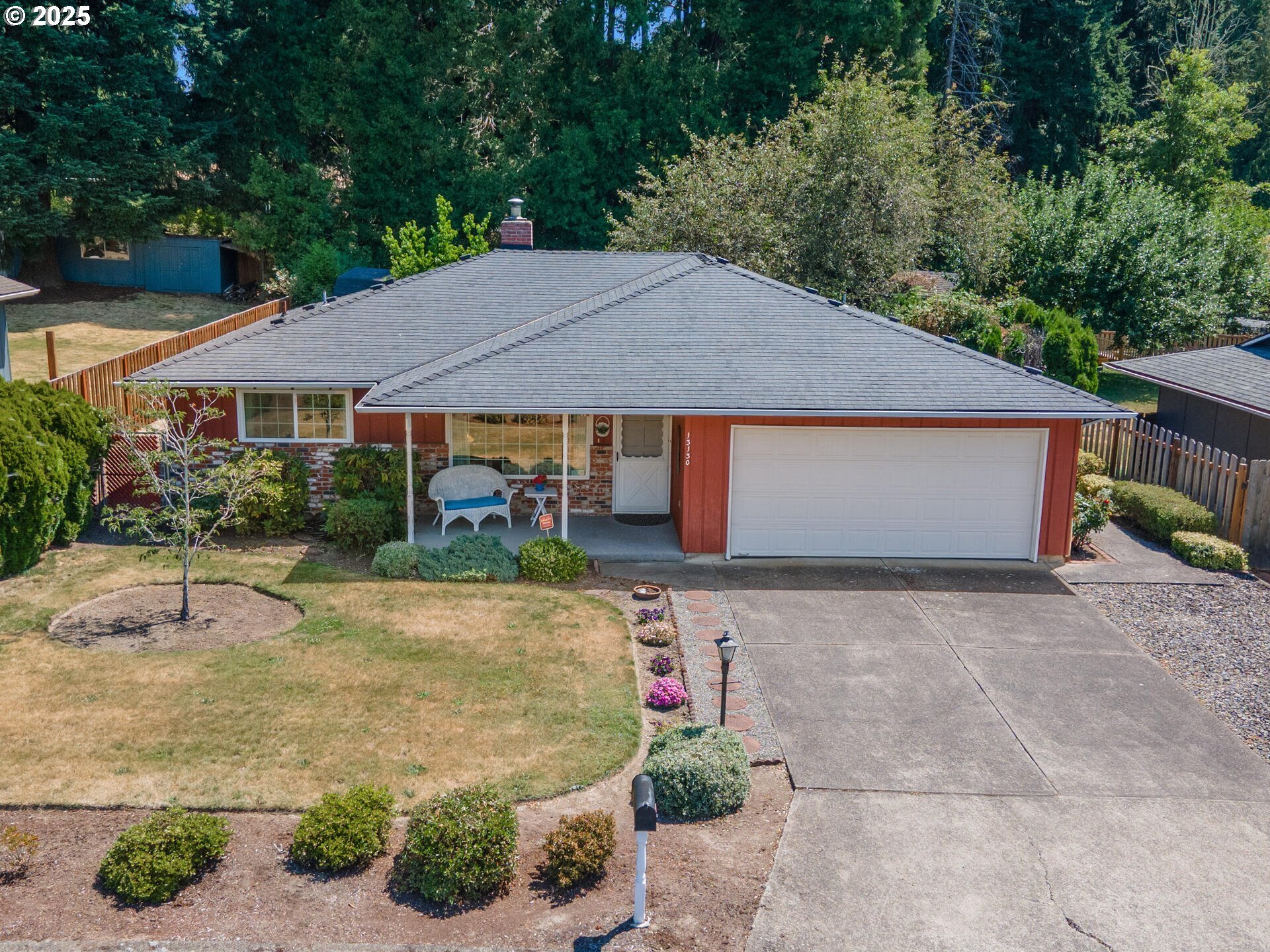Property Photo: 13130 SE 45th Ave OR 97222