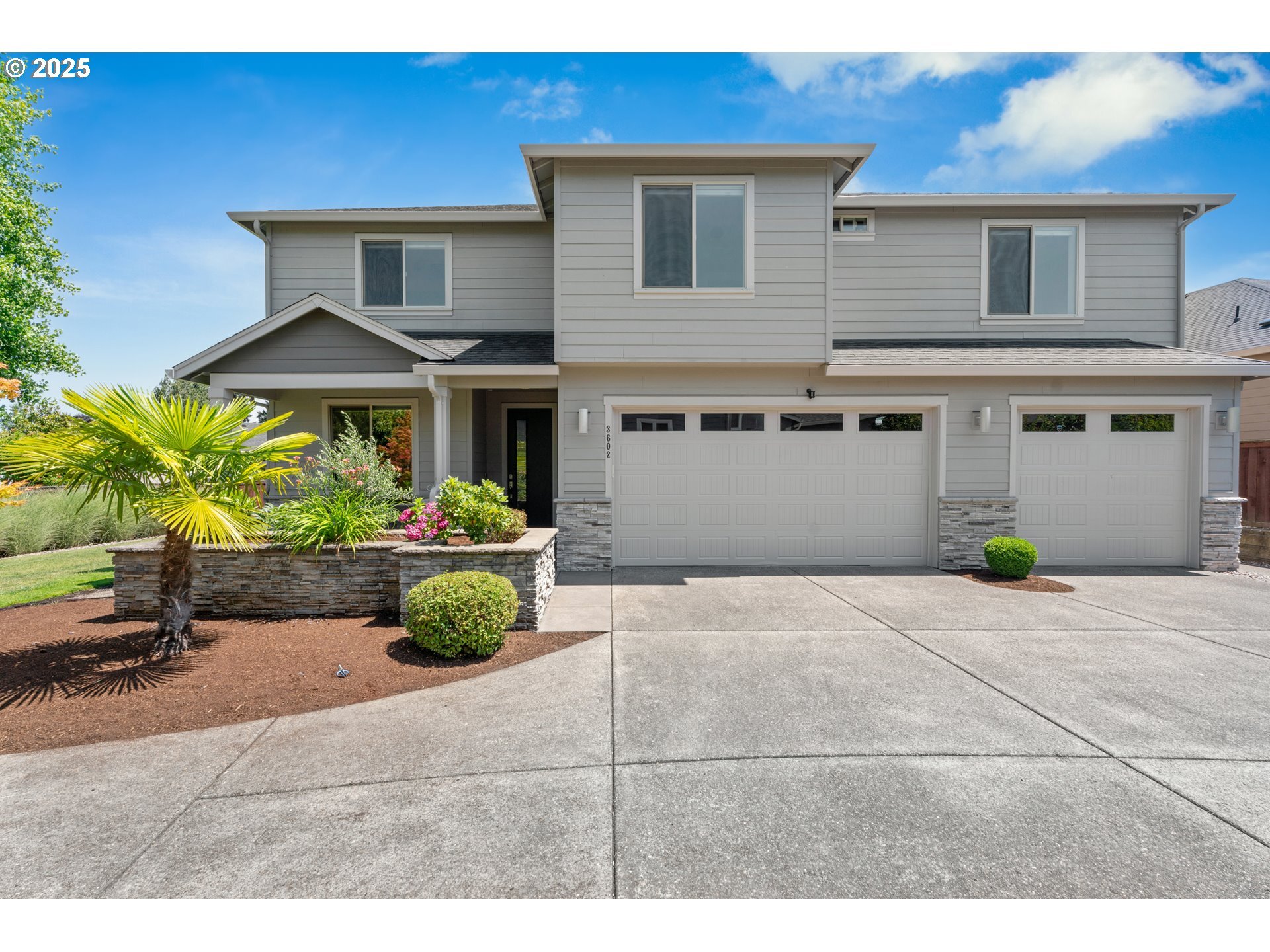 Property Photo: 3602 NW 107th St WA 98685