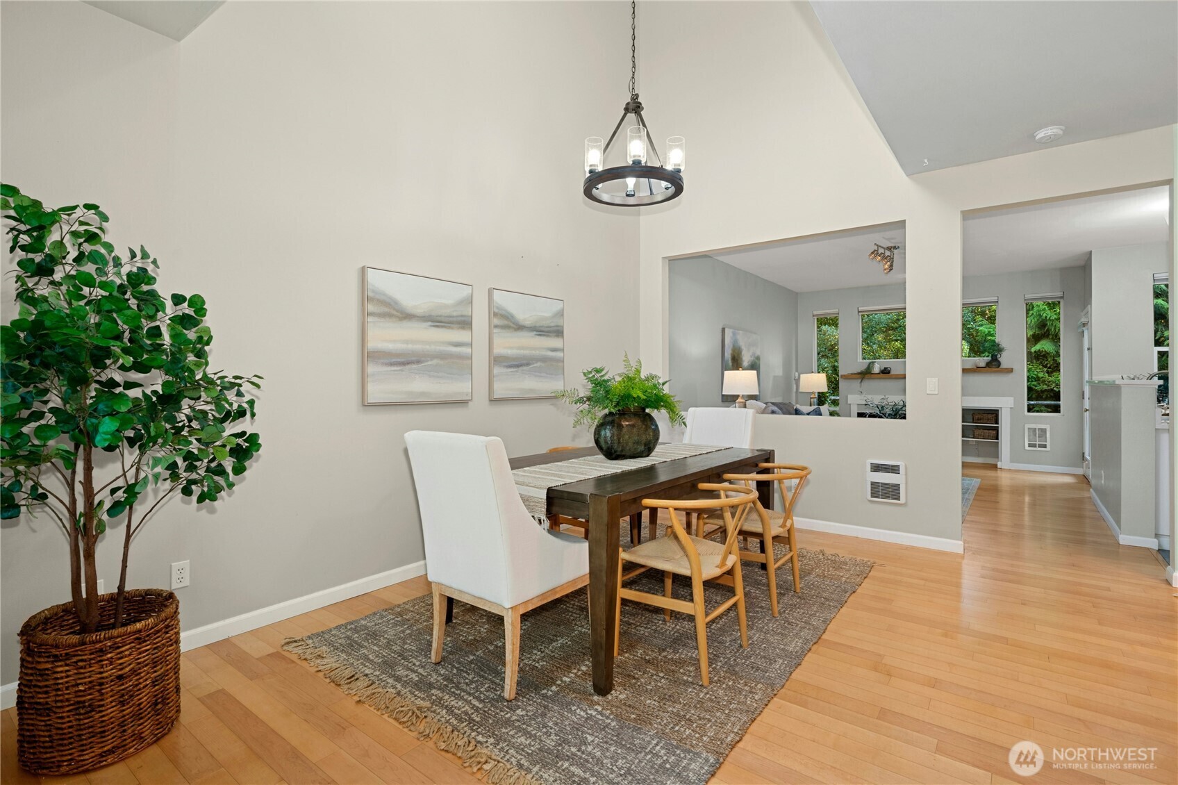 Property Photo: 15150 140th Way SE K103 WA 98058