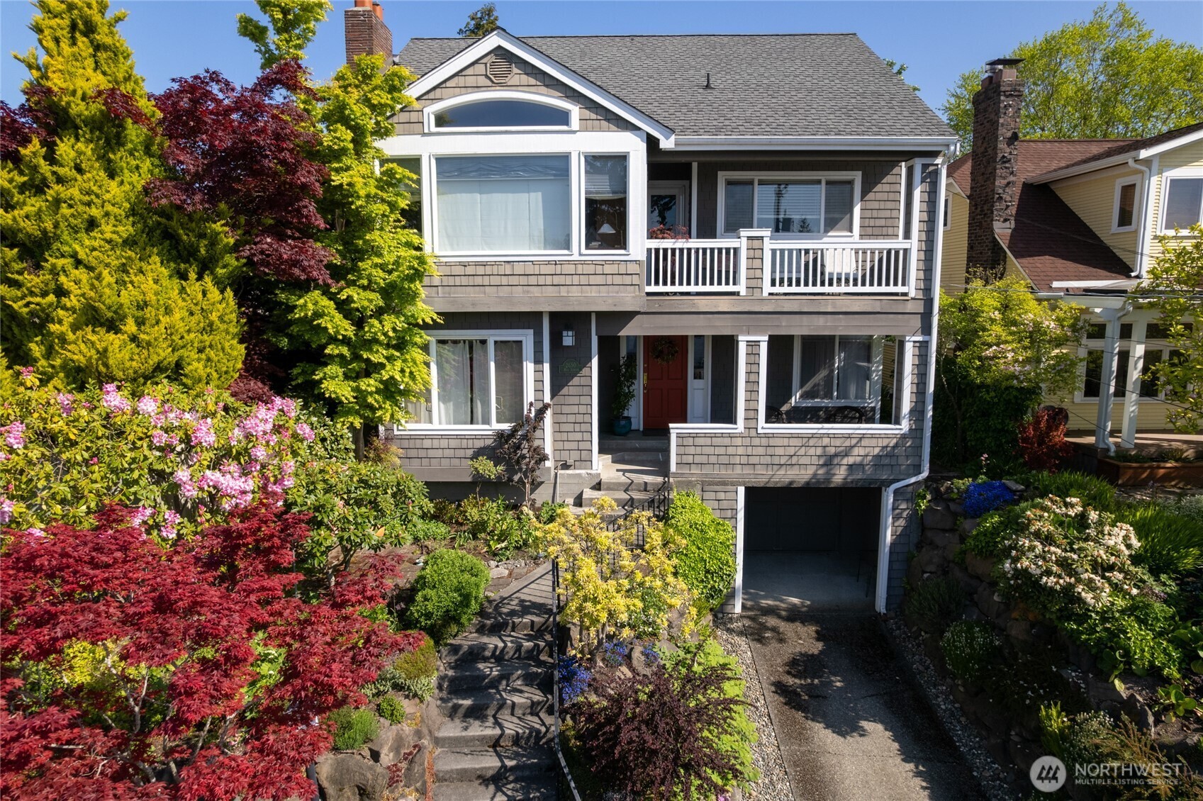 Property Photo: 2650 W Newton Street WA 98199