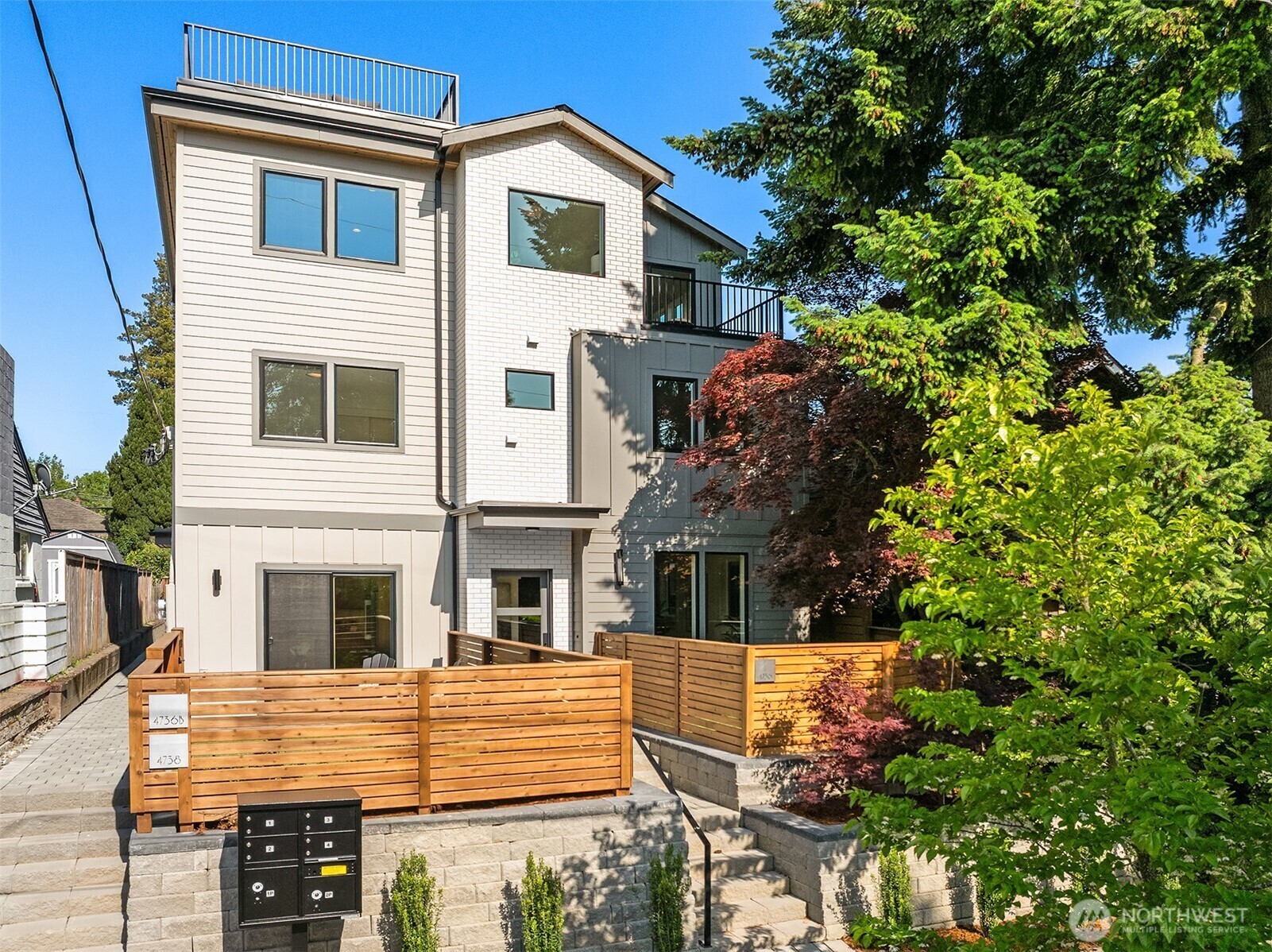 Property Photo: 4736 34th Avenue NE 1/A WA 98105