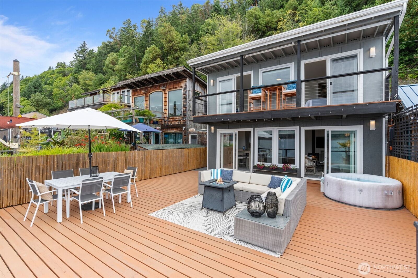 Property Photo:  17 N Salmon Bch  WA 98407 