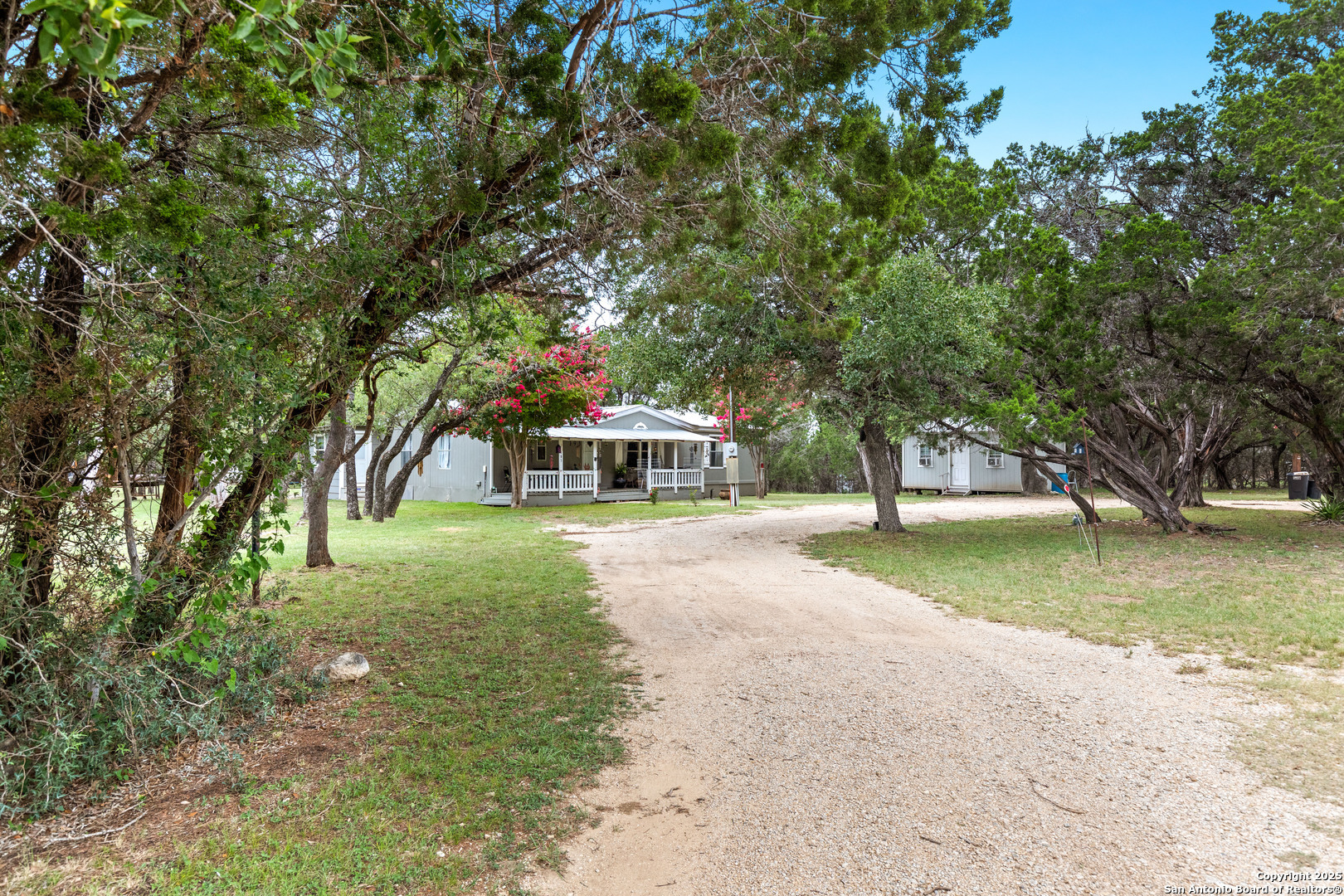 Property Photo: 193 Mills Lane TX 78063
