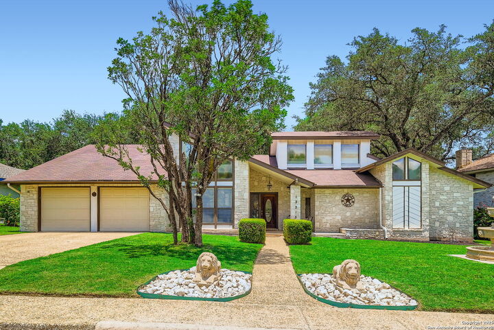 Property Photo: 13215 Hunters Spring St TX 78230