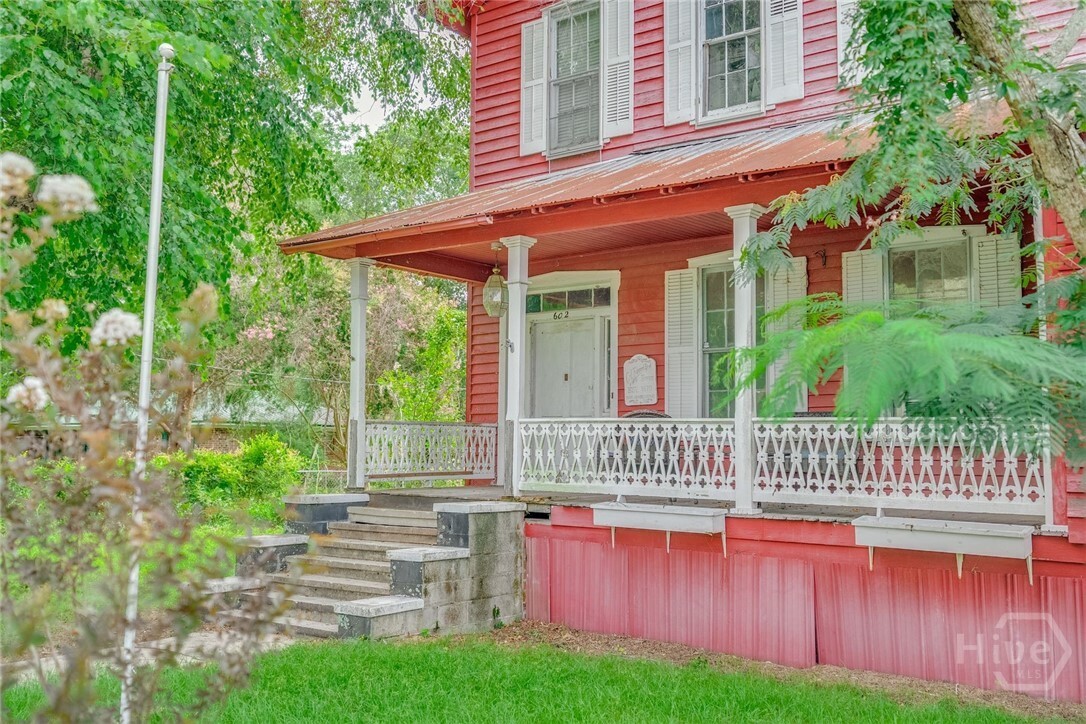 Property Photo: 602 Magnolia Street GA 31312