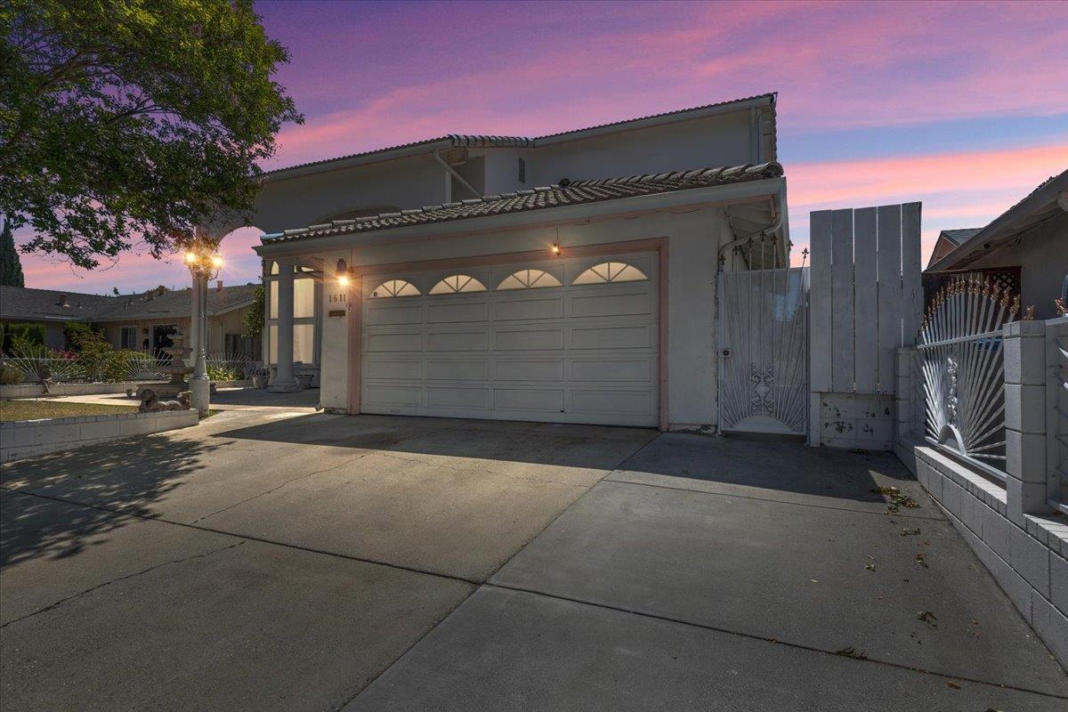 Property Photo:  1611 Sierraville Avenue  CA 95132 
