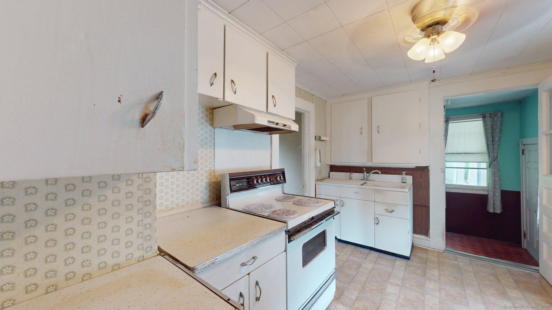 Property Photo: 19 Cook Hill Road CT 06095