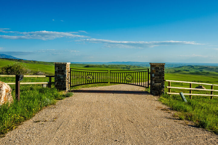 Property Photo:  180 Styx Road  WY 82833 