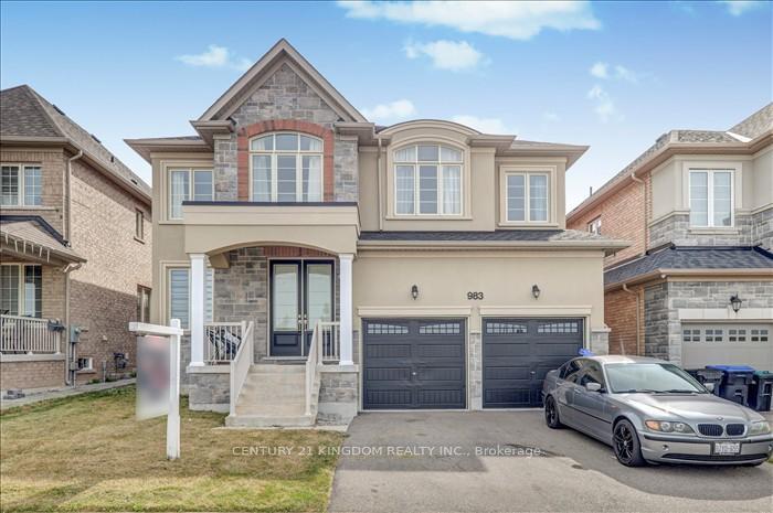 Property Photo:  983 Langford Boulevard  ON L3Z 4K9 