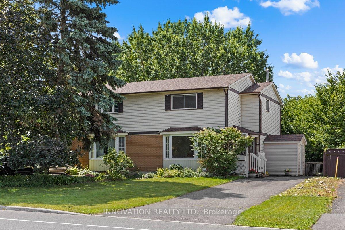 Property Photo: 63 Castlefrank Road ON K2L 2E6