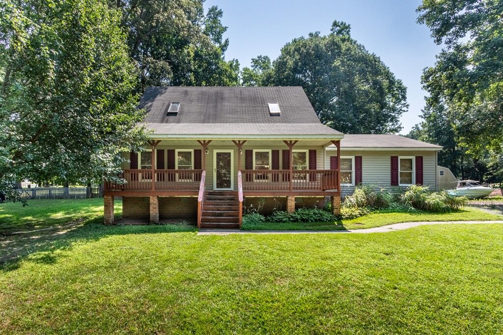 Property Photo: 10201 Talleysville Road VA 23124
