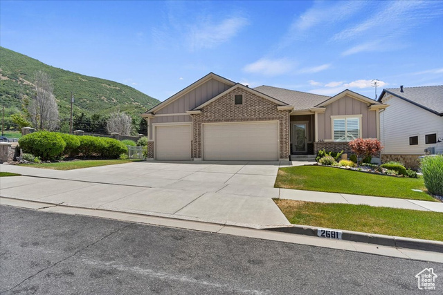 Property Photo: 2681 E Sunshine Ct S UT 84405