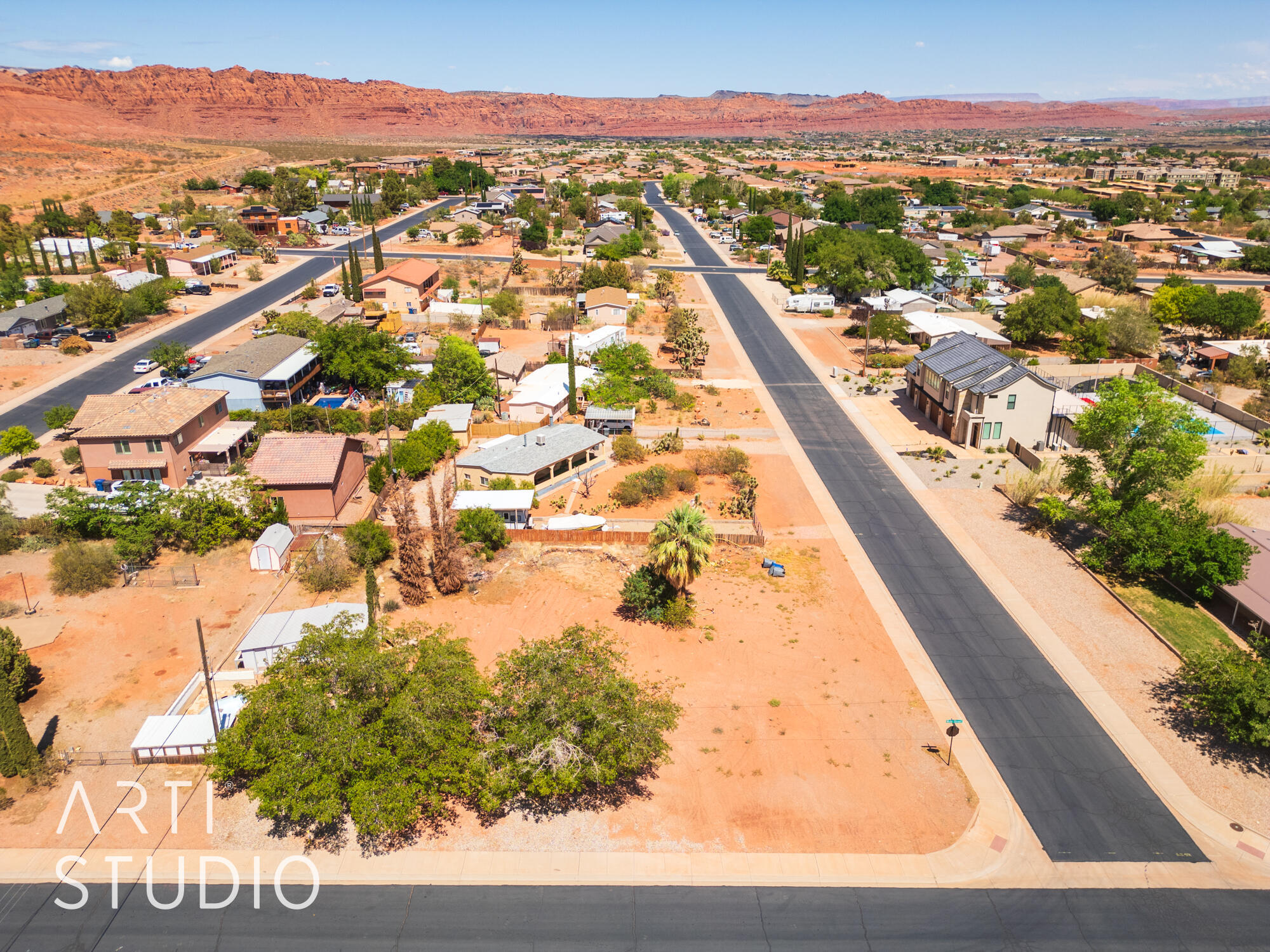 Property Photo: 300 N Main St UT 84738