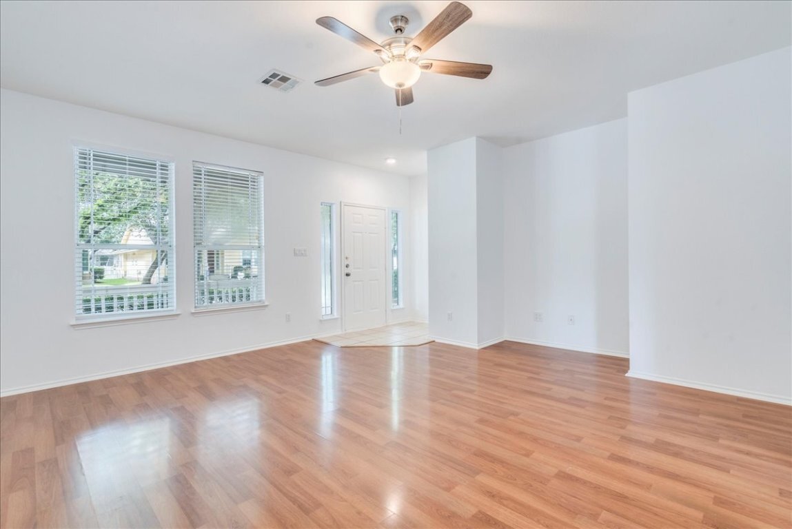 Property Photo: 911 Bogart Road TX 78613