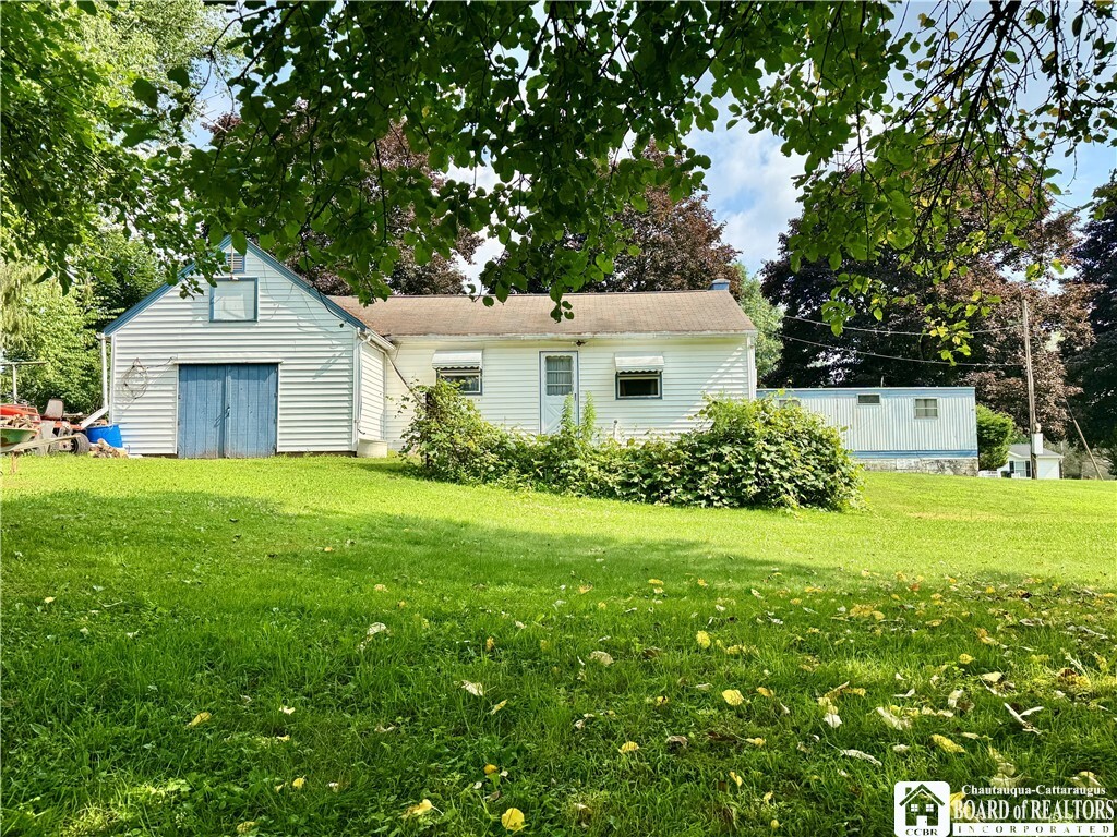 Property Photo: 2959 Kimball Drive NY 14701