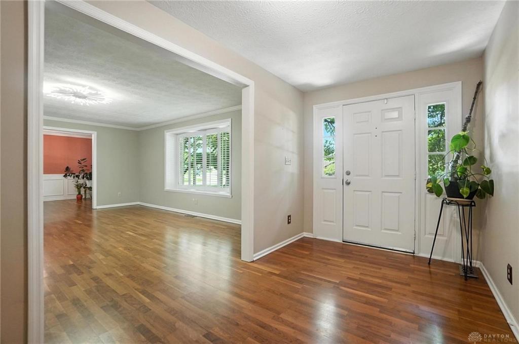 Property Photo:  1572 Frontier Court  OH 45458 