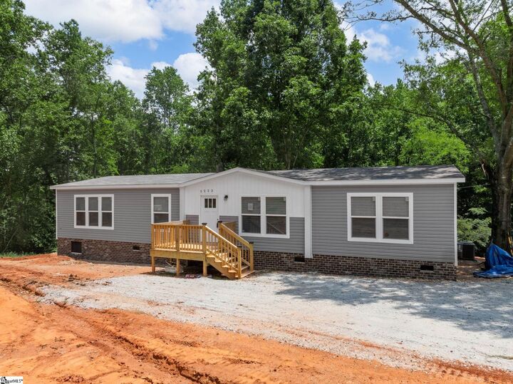 5223 Highway 11  Inman SC 29349 photo
