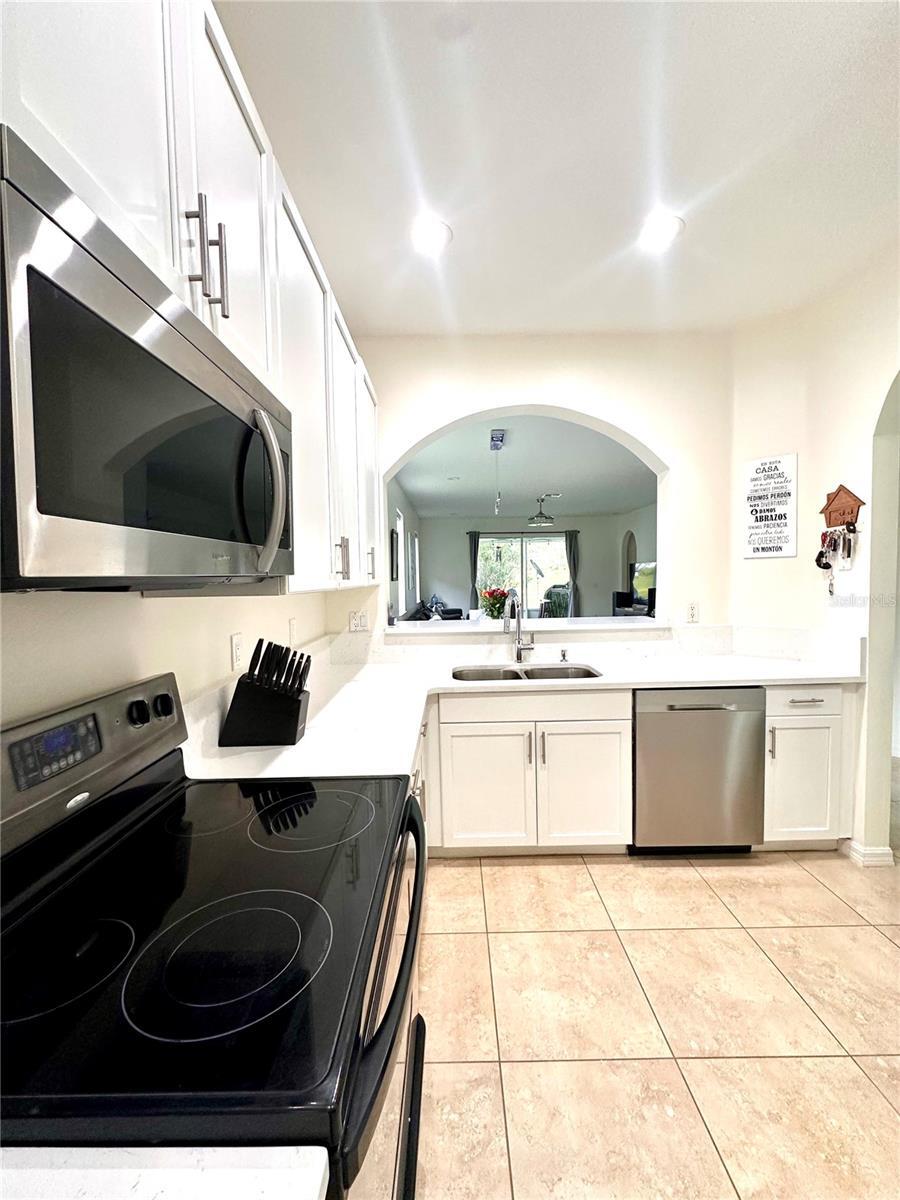 Property Photo: 10110 SW Chadwick Drive FL 34987