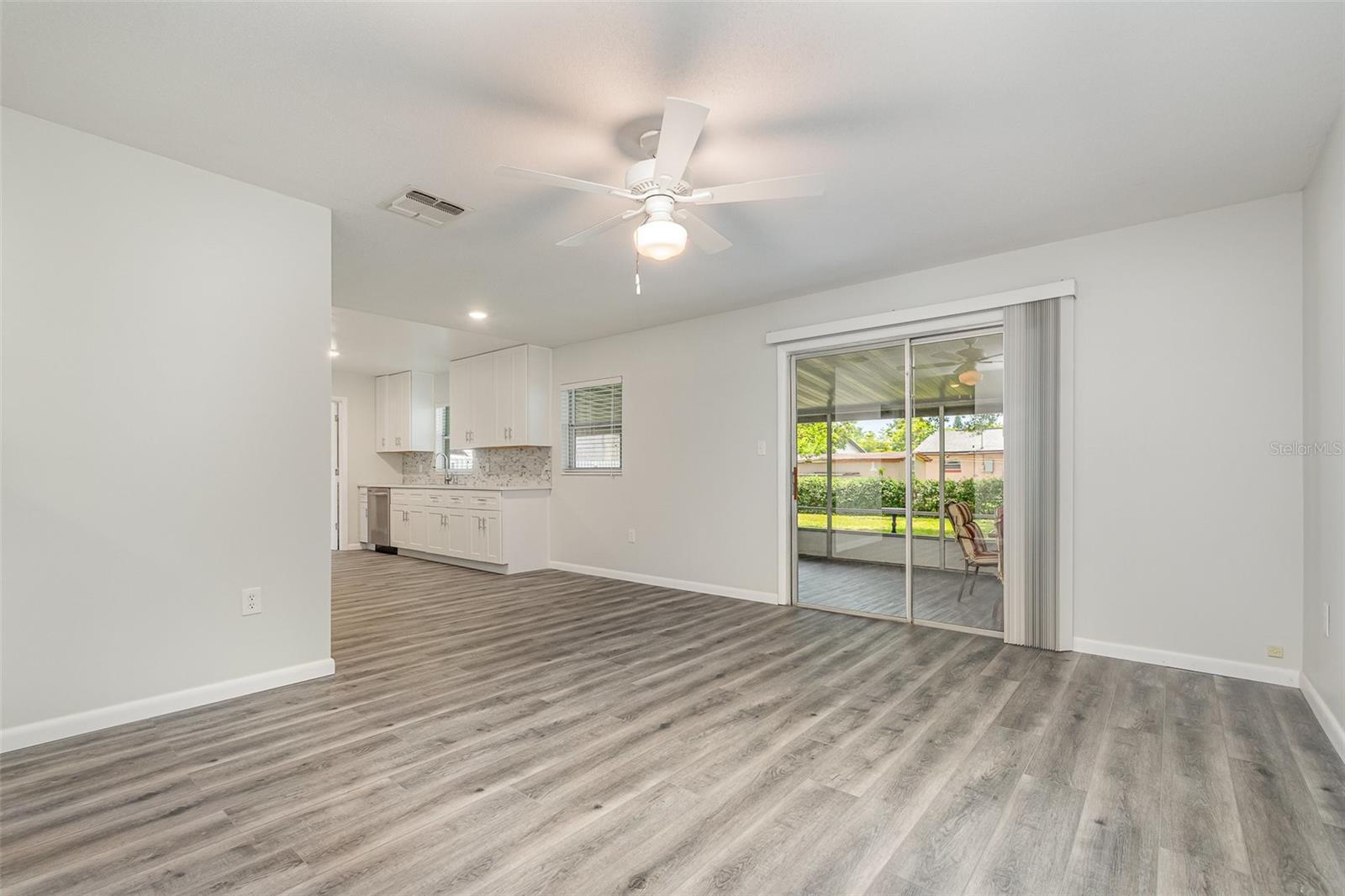 Property Photo: 1339 Gelwood Avenue FL 32807