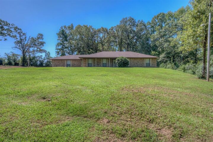 180 Amy Lane  Mansfield LA 71052 photo