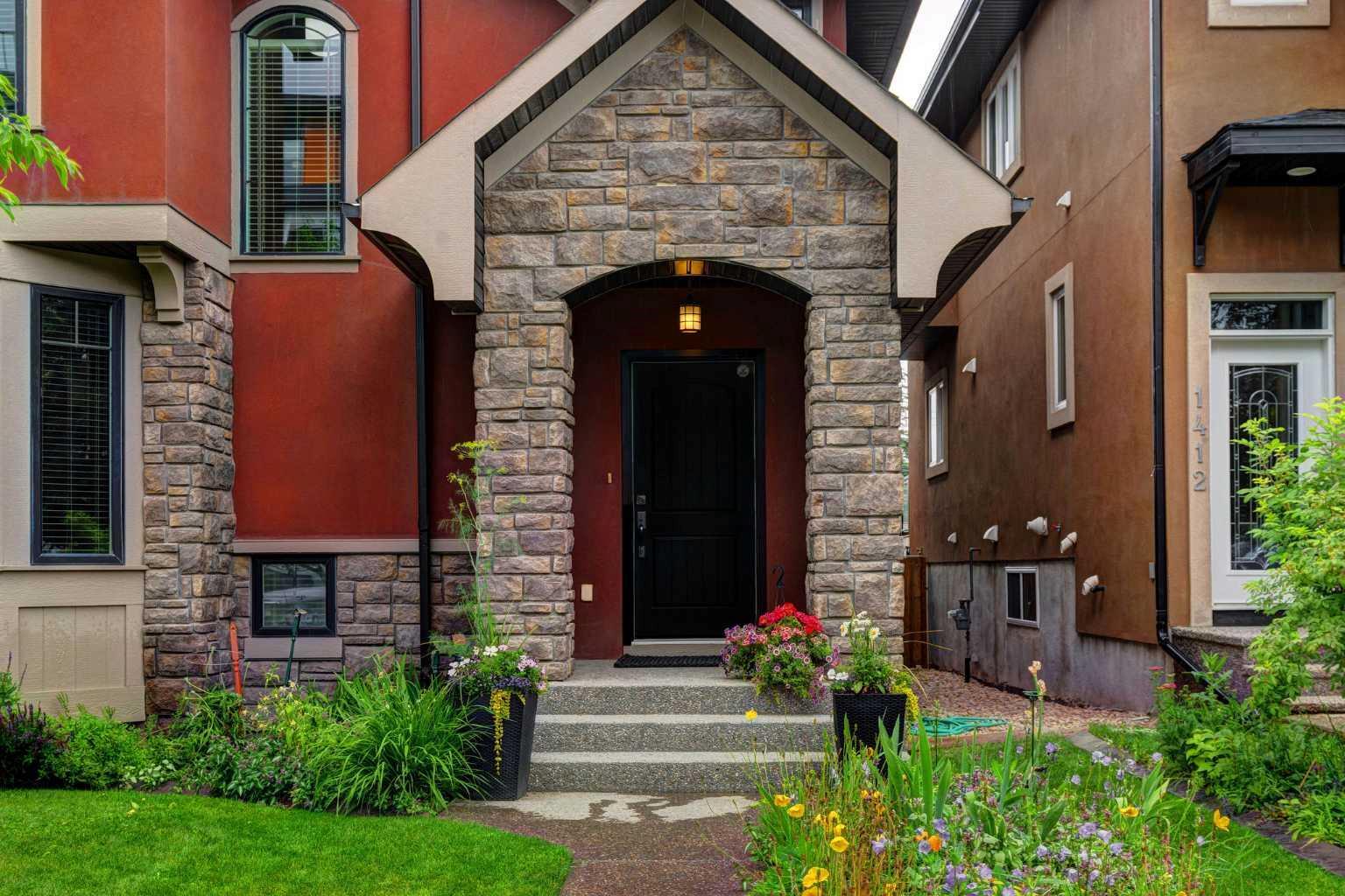 Property Photo: 1410 26A Street SW AB T3C 1K8