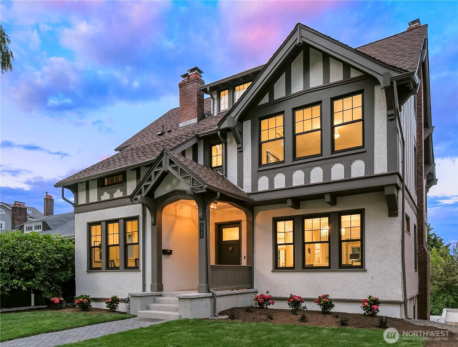 Property Photo: 740 22nd Avenue E WA 98112