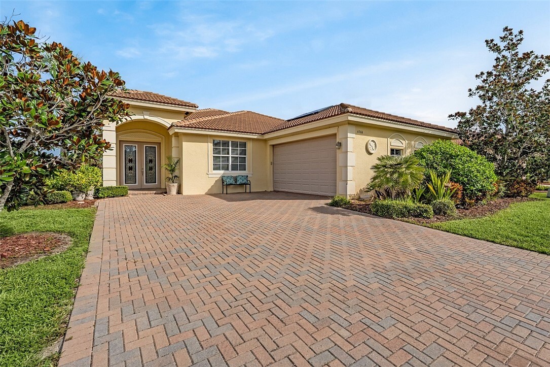 Property Photo:  6366 Astor Place  FL 32966 