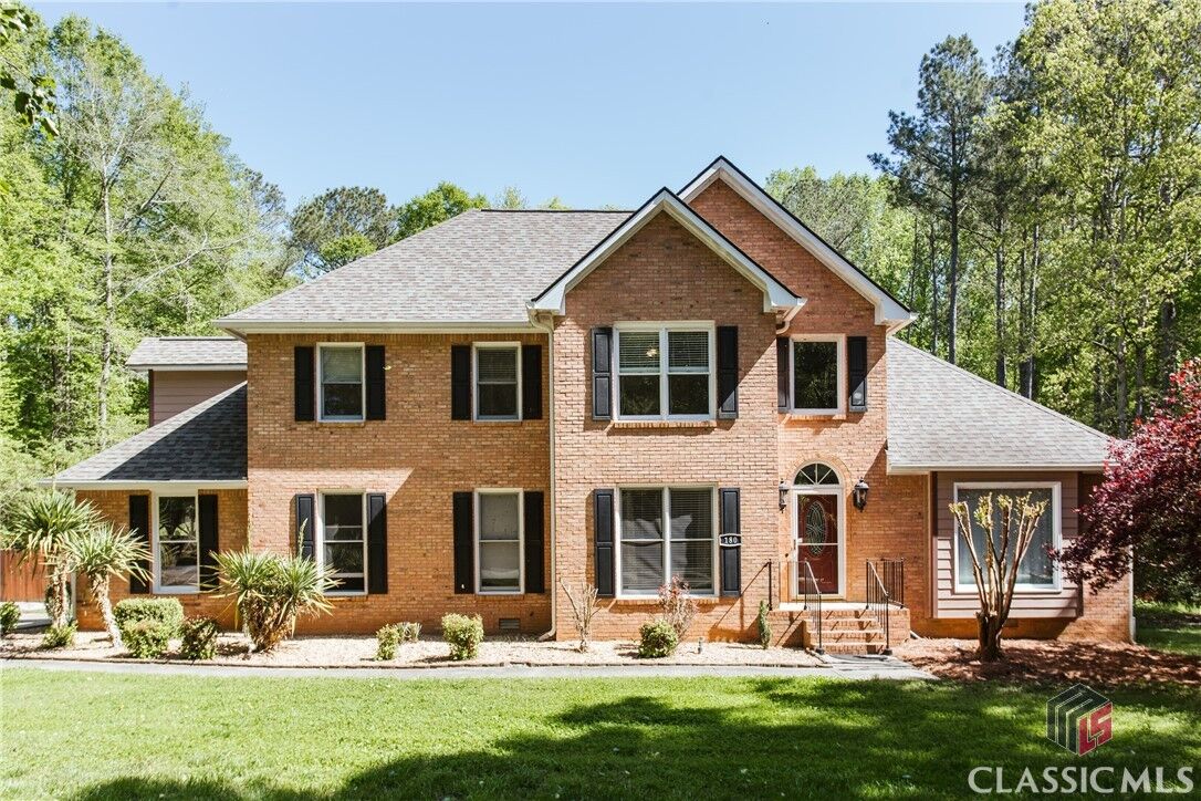 Property Photo:  180 Emerald Drive  GA 30605 