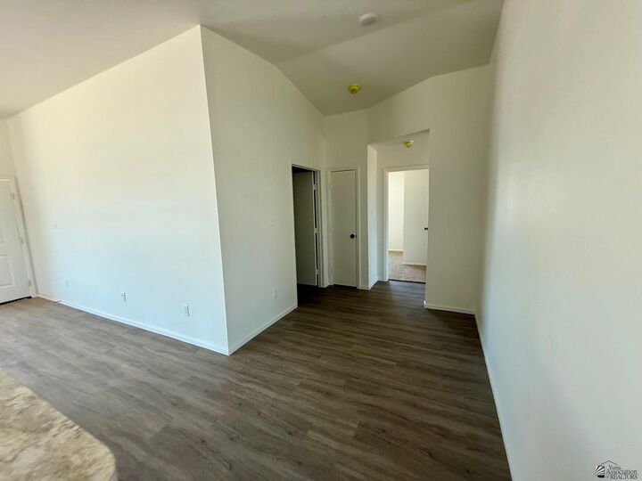 Property Photo: 7841 E 46 Ln AZ 85365