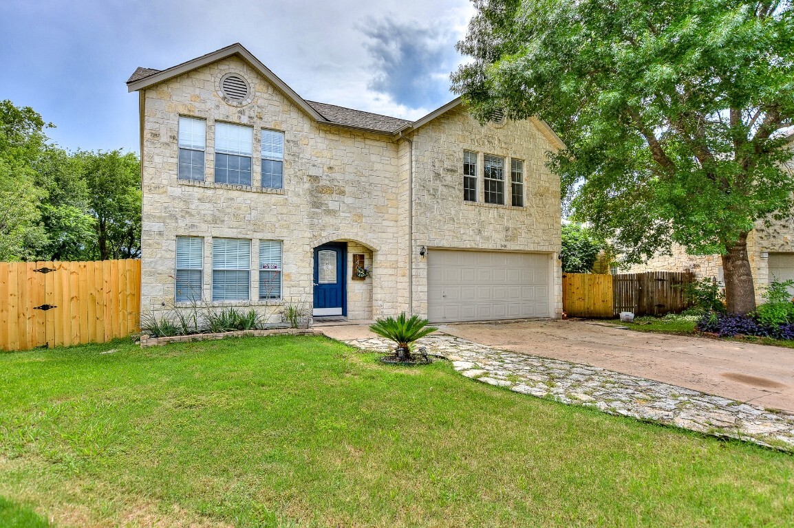 Property Photo:  1401 Balsam Way  TX 78665 