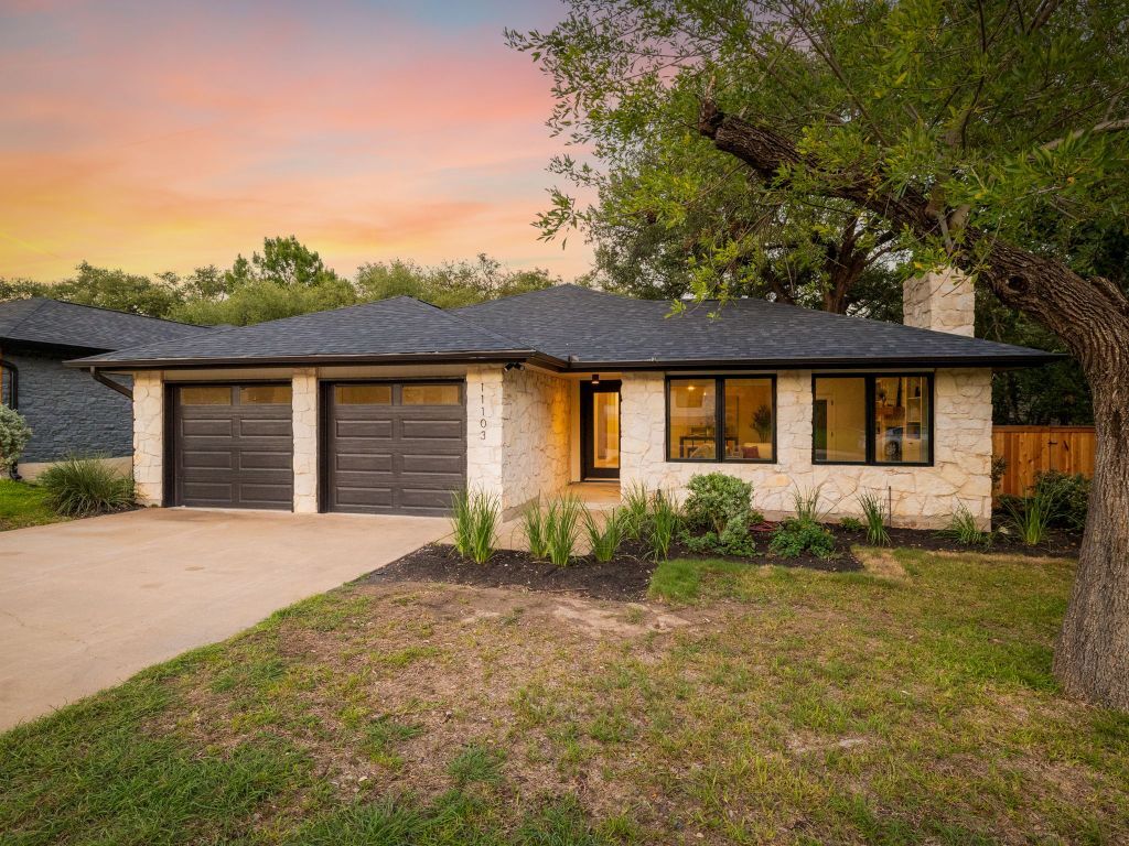 Property Photo: 11103 Oak Knoll Drive TX 78759