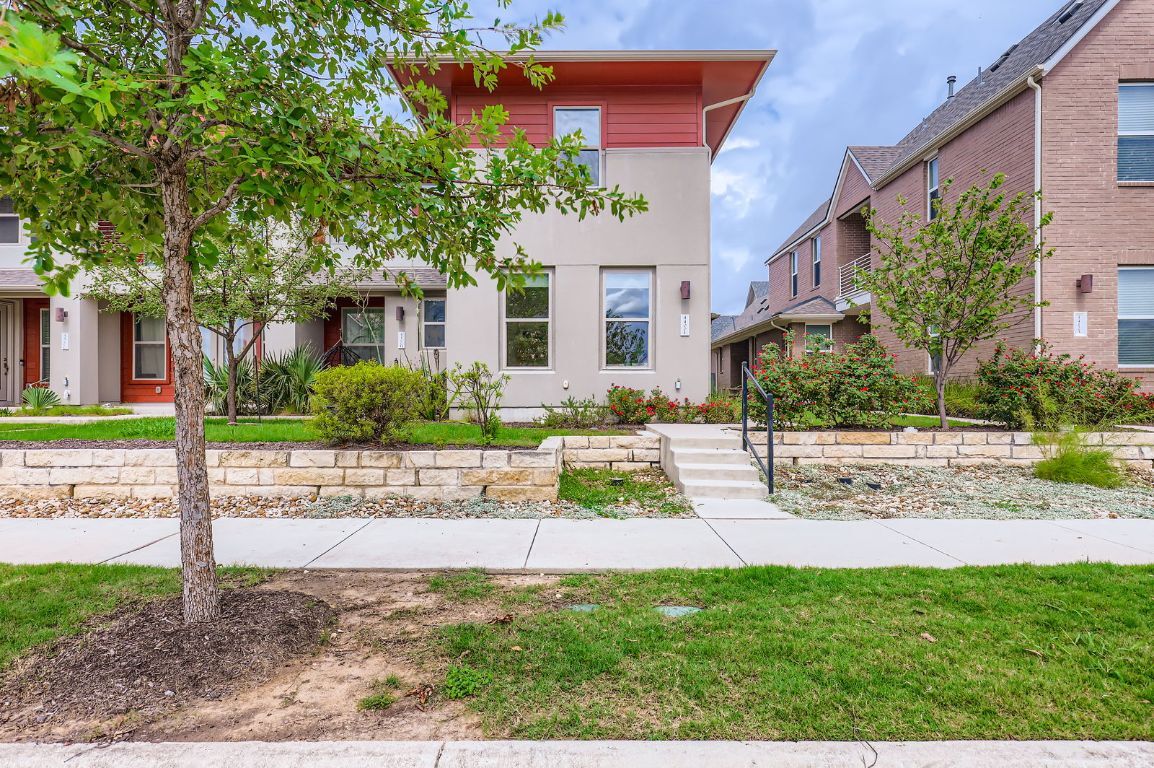Property Photo: 4400 E Vaughan Street E TX 78723