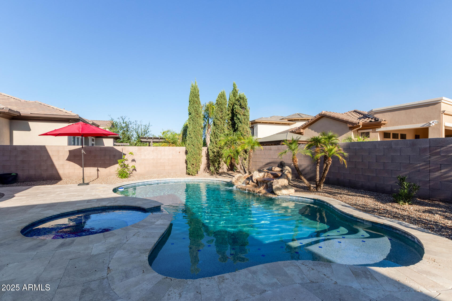 Property Photo: 291 W Yellowstone Way AZ 85248