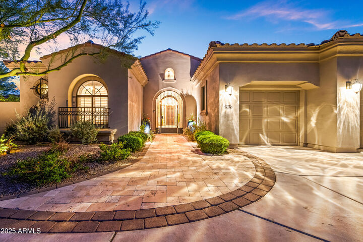 Property Photo: 18534 N 96th Way AZ 85255