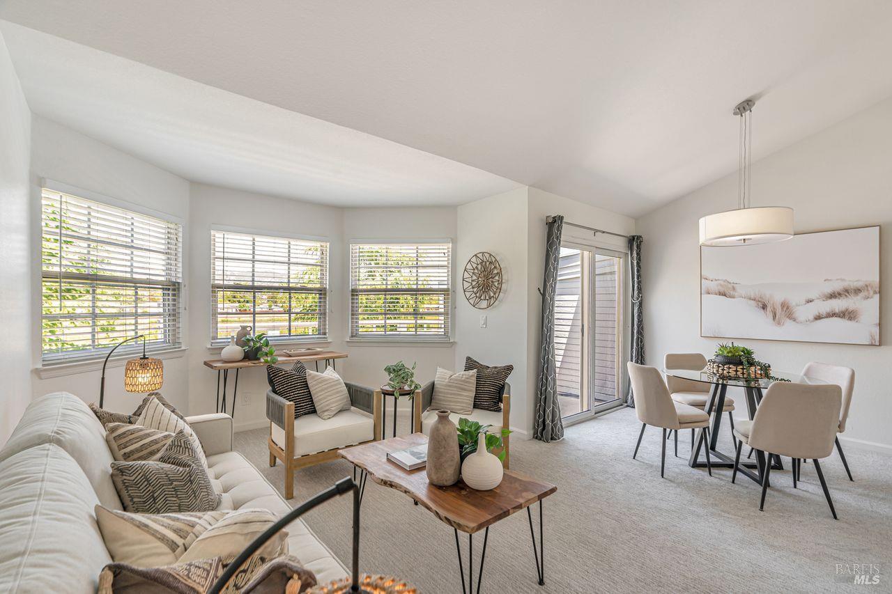 Property Photo: 45 Mariners Circle CA 94903