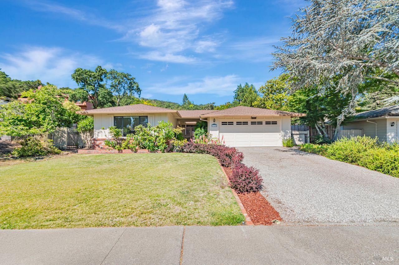 6840 Oakmont Drive  Santa Rosa CA 95409 photo