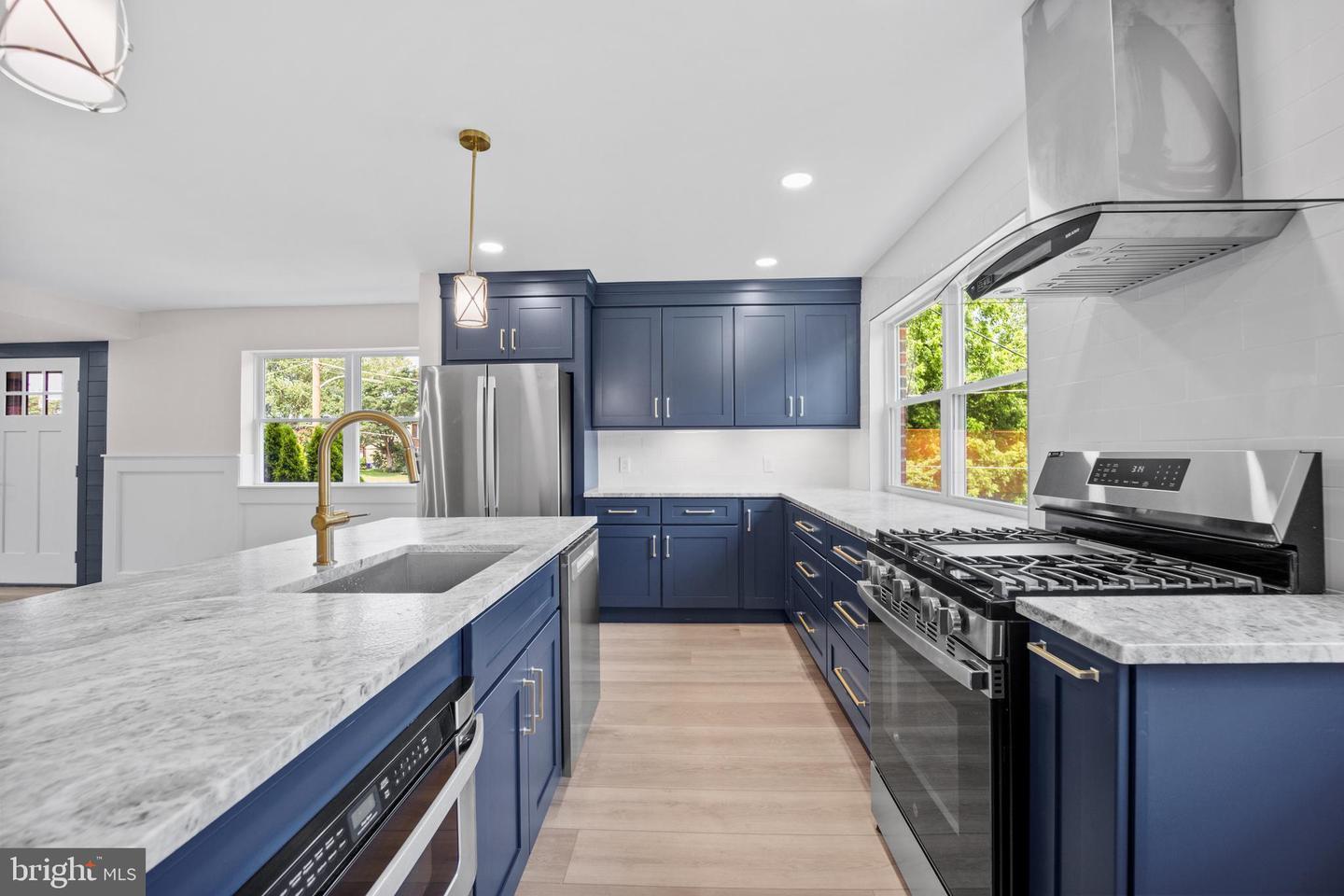 Property Photo: 857 Green Valley Drive PA 19128