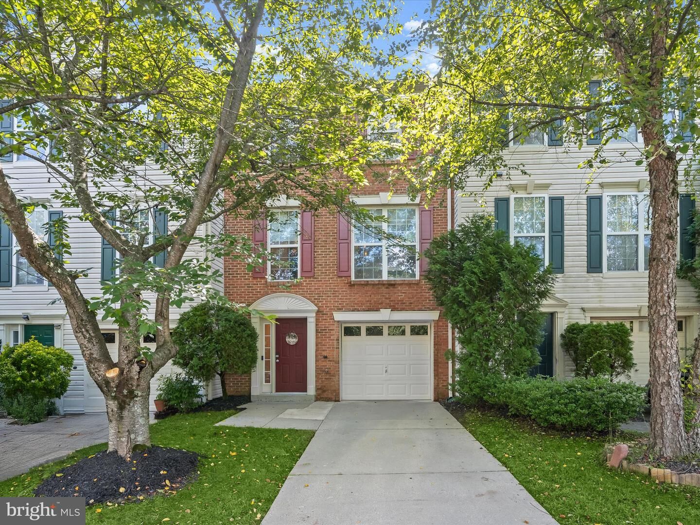 Property Photo: 4706 Babbling Brook Drive MD 20832