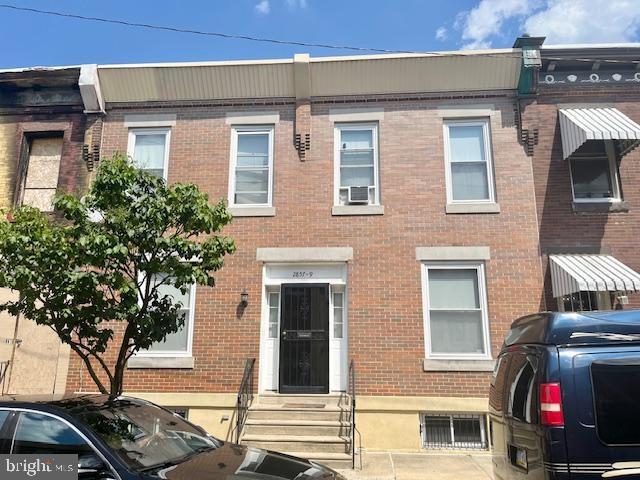 Property Photo: 2857 N Garnet Street 59 PA 19132