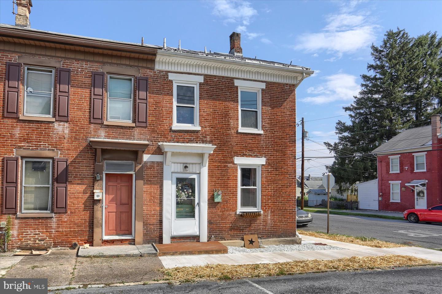 100 W Keller Street  Mechanicsburg PA 17055 photo