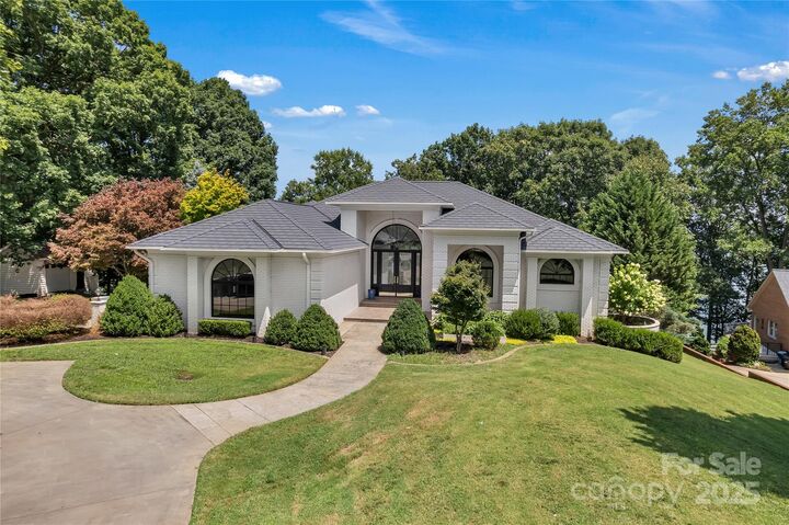 Property Photo: 104 Hidden Cove Drive NC 28150