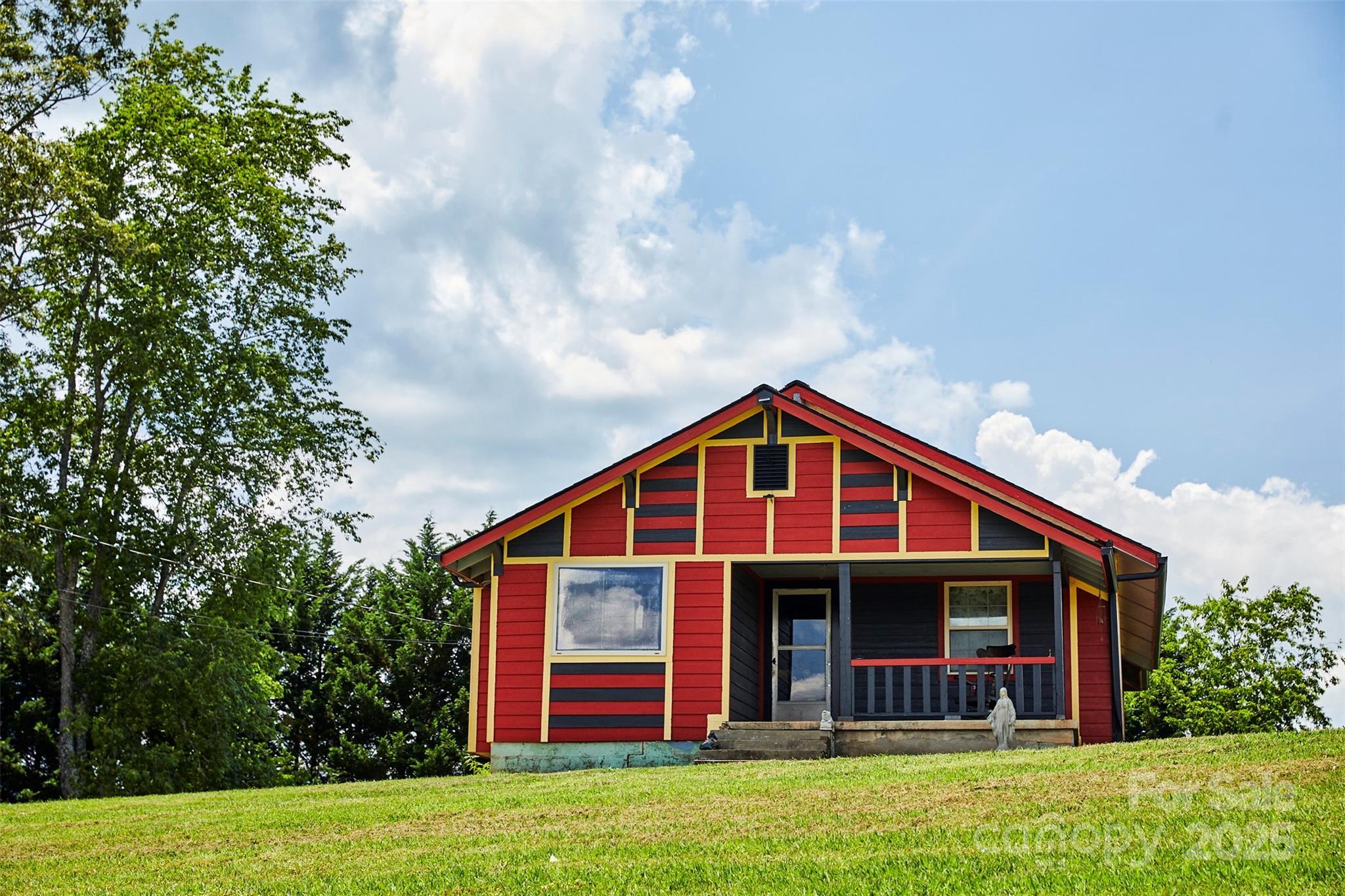 529 Old Newfound Road  Leicester NC 28748 photo