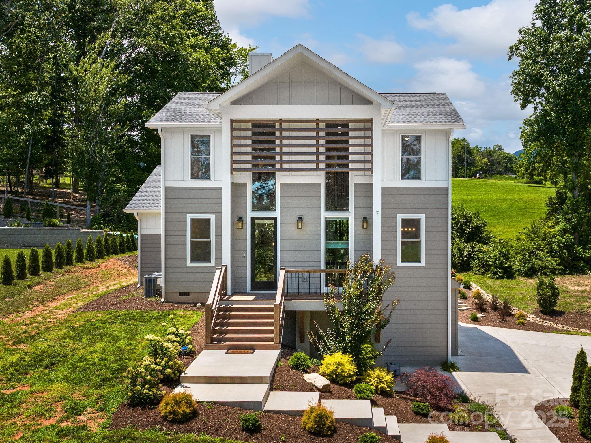 7 Copper Mill Court  Candler NC 28715 photo