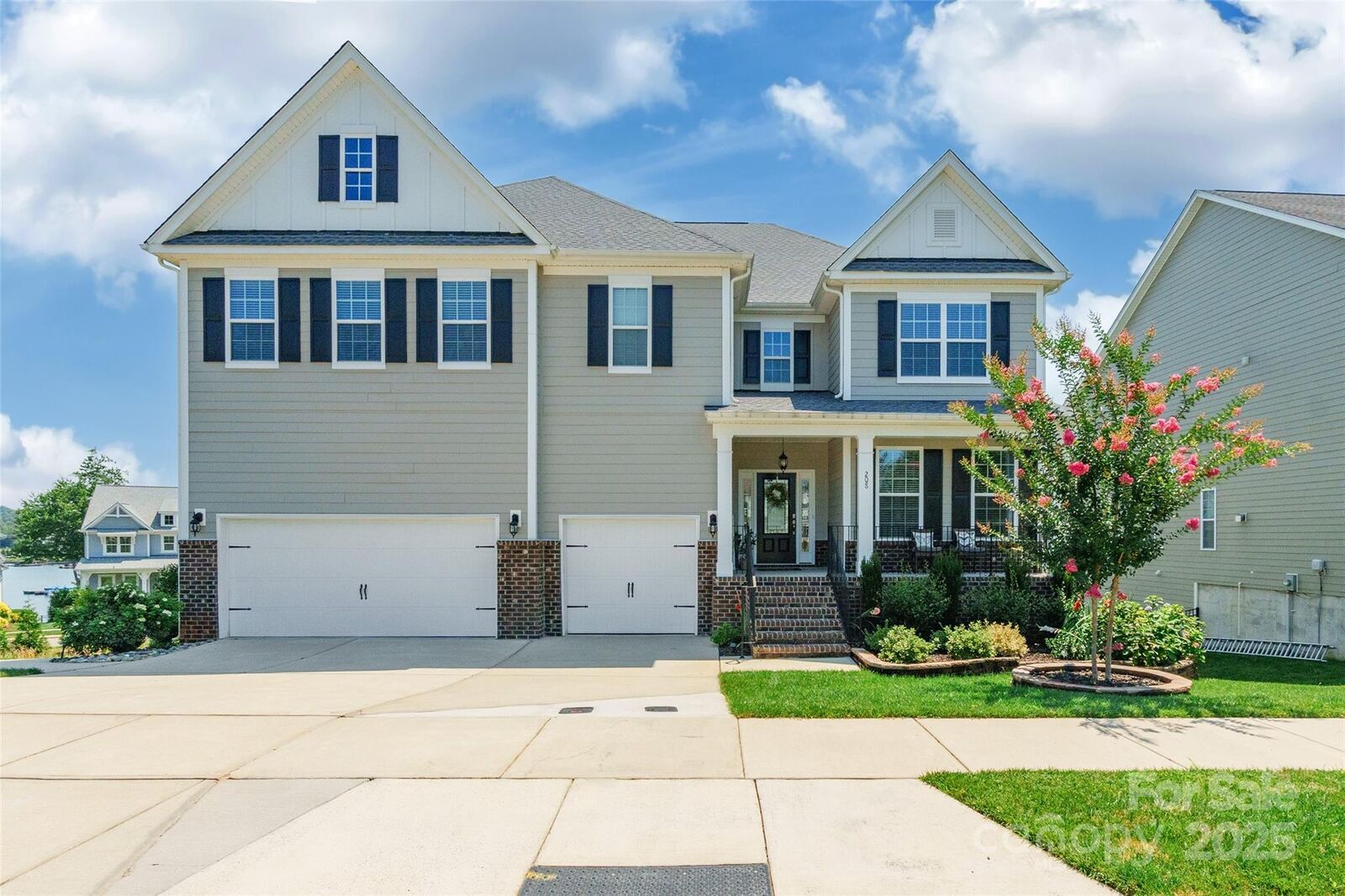 Property Photo: 208 Canoe Pole Lane NC 28117