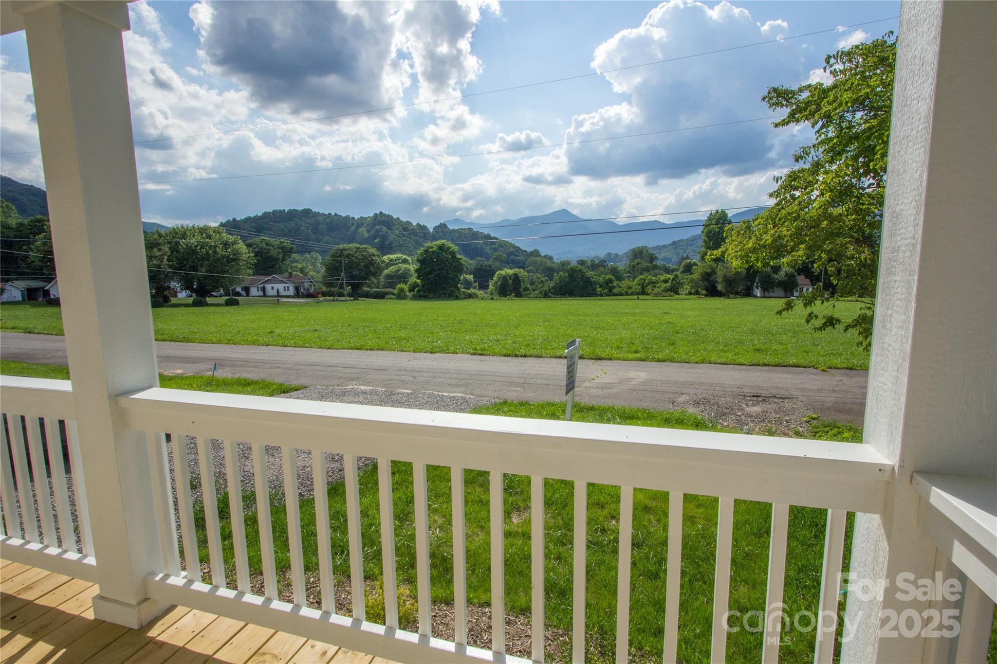 32 Bright Street  Waynesville NC 28786 photo