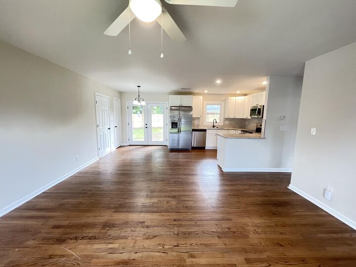 Property Photo: 1847 Mepkin Road SC 29407